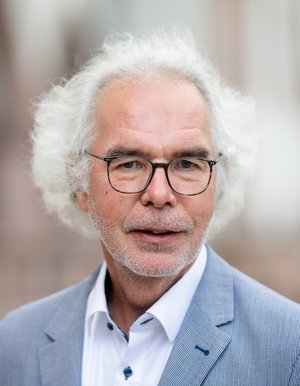 Prof. Dr. med. Norbert Weiss Prof. Dr. med. Norbert Weiss